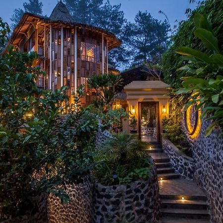 Tira Vilagna Suites & Spa Kintamani Esterno foto
